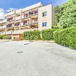 Apartment Les Mandariniers-2 By Interhome Le Lavandou
