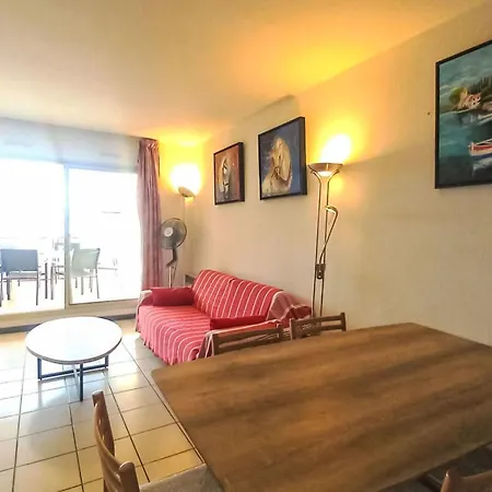 Les Mandariniers-2 By Interhome * Le Lavandou