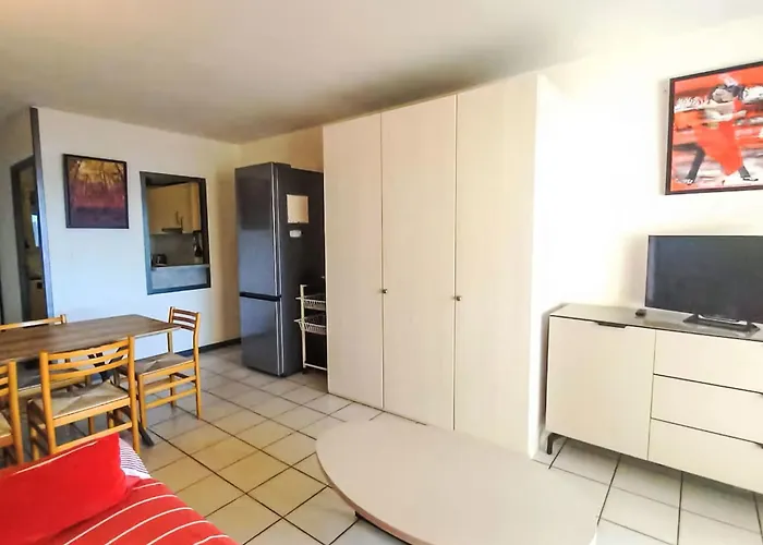 Apartman Les Mandariniers-2 By Interhome