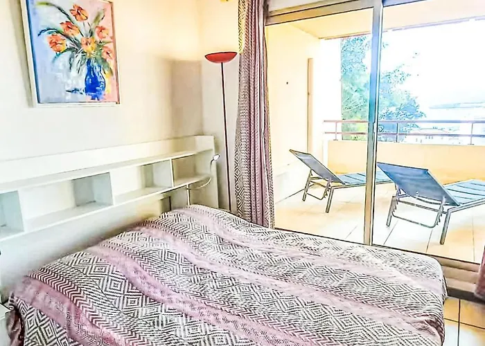 Les Mandariniers-2 By Interhome Le Lavandou