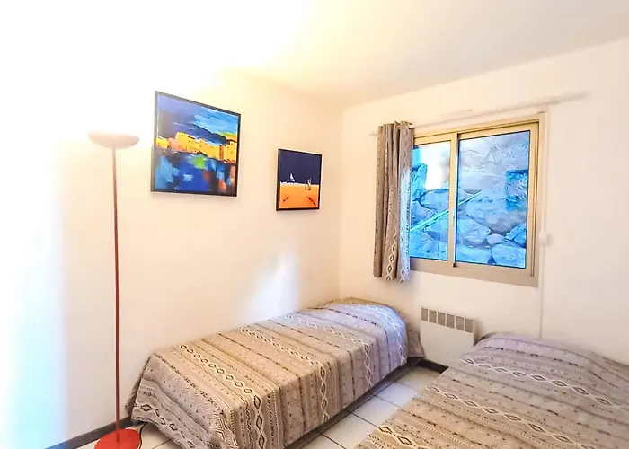 Les Mandariniers-2 By Interhome Le Lavandou